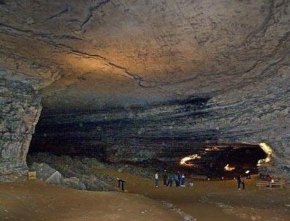 探秘世界最长山洞，200多年只探出600公里，至今未到尽头(2)